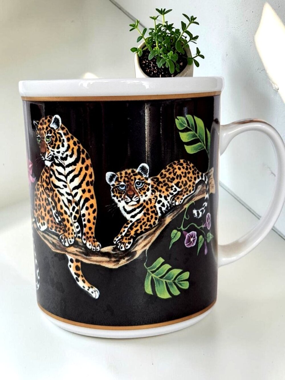 Lynn Chase Jaguar Jungle Mug - Jaguars, Parrot, Flowers Design 1996